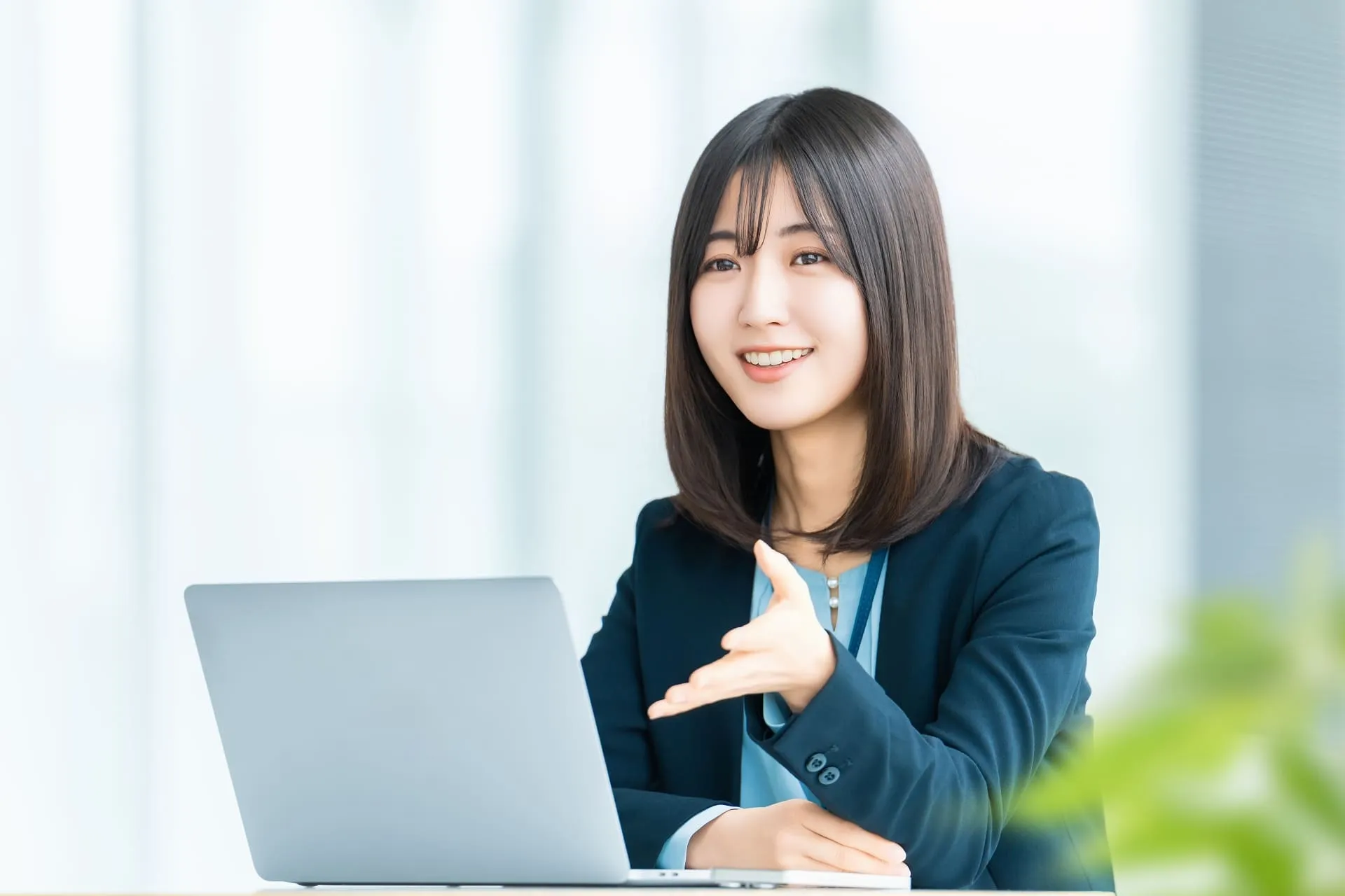 ソルディクス株式会社の案件『【リモート週2日｜Laravel、Node.js】バックエンド＆UI開発支援』の画像
